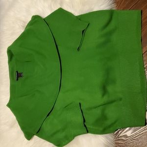 Lane Bryant Avocado 🥑 sweater.